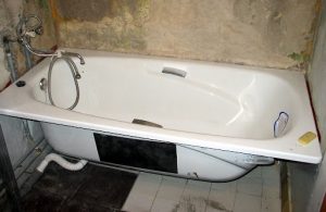 Установка стальной ванны в Ржеве